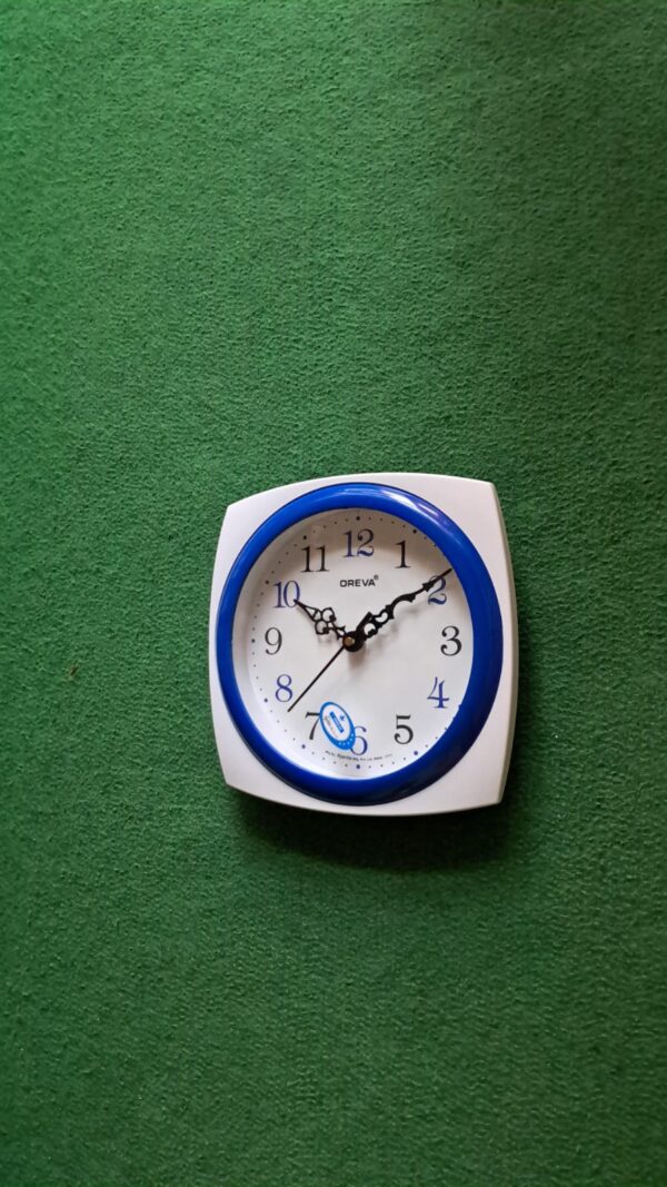 Wall Clock Oreva AQ 7717